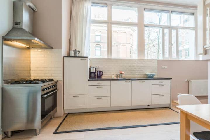 Hip Split Level Apartment On The Ground Floor Amsterdam Eksteriør bilde